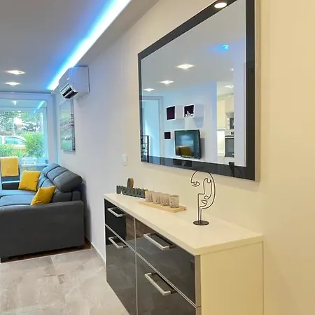 Imperium Iii Apartment