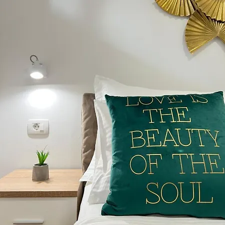 Imperium Iii Apartment Split